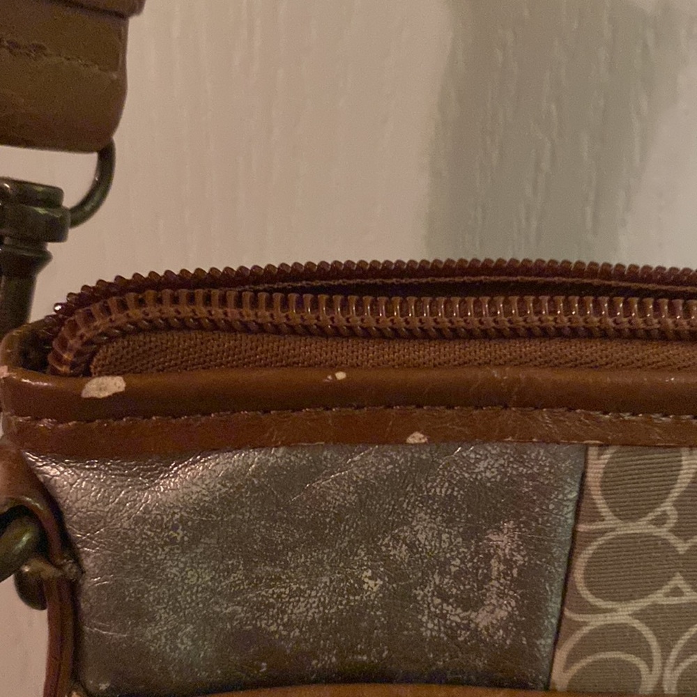 Coach crossbody - Picture 3 of 6
